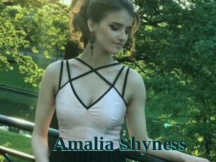Amalia_Shyness