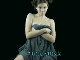 AnneMusk