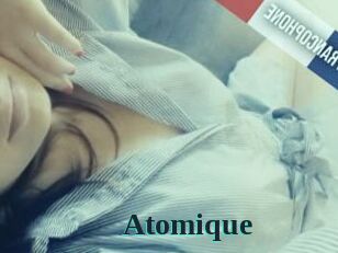 Atomique