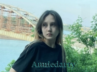 Anniedarry