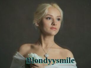 Blondyysmile