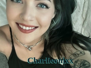 Charlieonixx