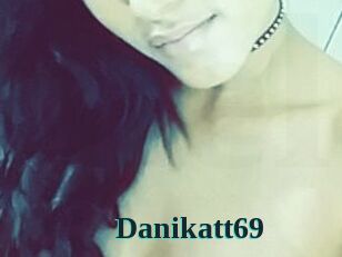 Dani_katt69