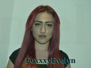 FoxxxyEvelyn
