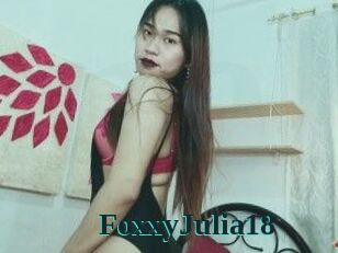 FoxxyJulia18