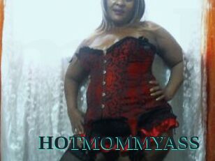 HOTMOMMYASS