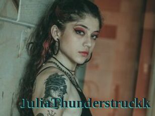 JuliaThunderstruckk