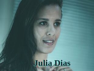 Julia_Dias