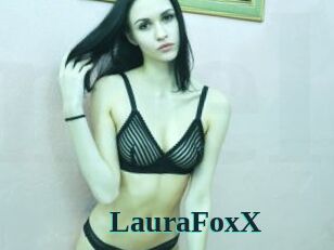 LauraFoxX