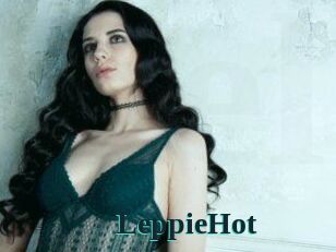 LeppieHot Melody Melons