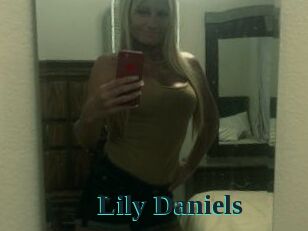 Lily_Daniels