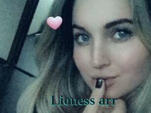 Lioness_arr