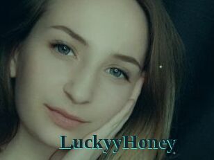LuckyyHoney