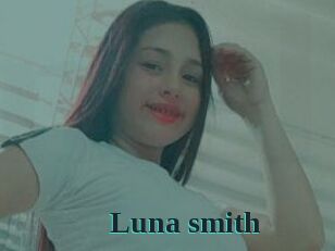 Luna_smith