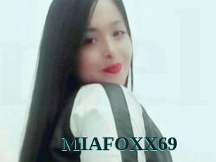 MIAFOXX69