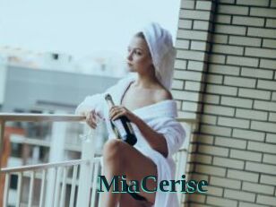 MiaCerise