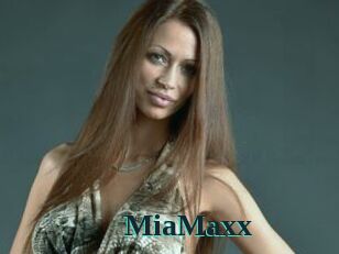 MiaMaxx