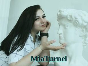 MiaTurnel