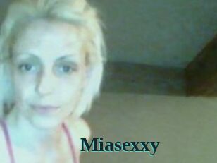 Miasexxy Melody Melons