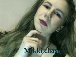 Mikki_chase