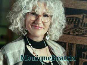 MoniqueBeatrix