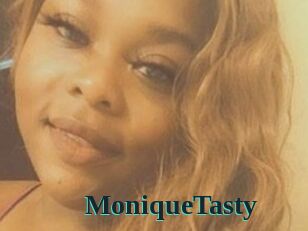 MoniqueTasty