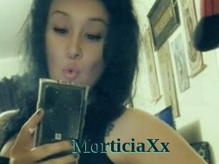 MorticiaXx