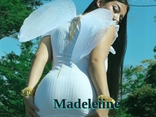 Madeleiine