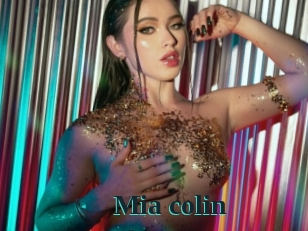 Mia_colin