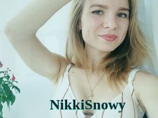 NikkiSnowy