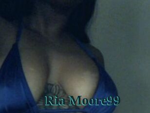 Ria_Moore99