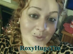 RoxyHugeTits