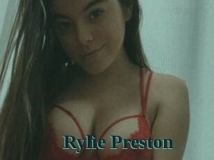 Rylie_Preston