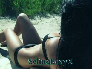 SelinaFoxyX