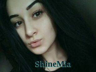 ShineMia