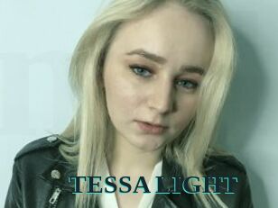TESSA_LIGHT Melody Melons