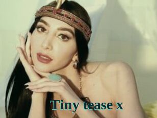 Tiny_tease_x