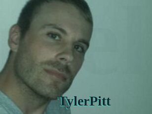 Tyler_Pitt