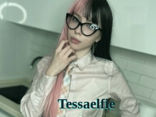 Tessaelfie