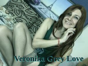 Veronika_Grey_Love