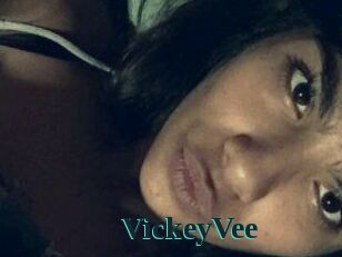 Vickey_Vee
